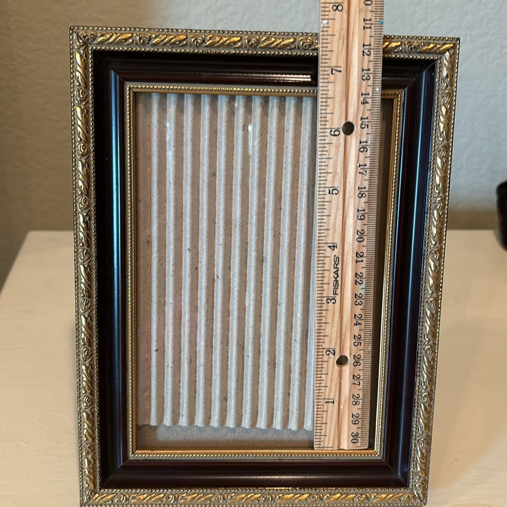Picture frame - Picture 6 of 6